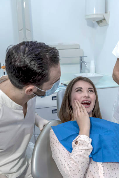 Best Dentist Open Late Near Me  in Mohnton, PA